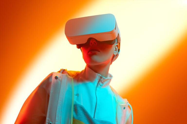 From Science Fiction to Reality: How Virtual Reality is Transforming Education and Training!